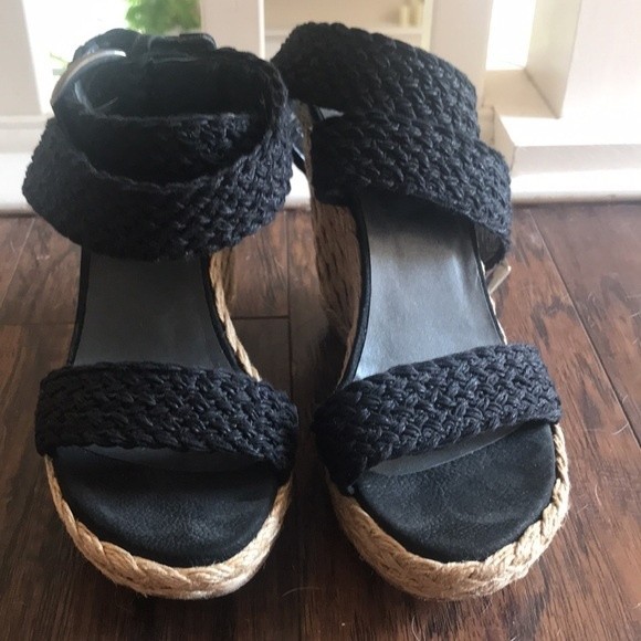 Stuart Weitzman Alex Crochet Ankle-Wrap Wedge - Picture 2 of 8